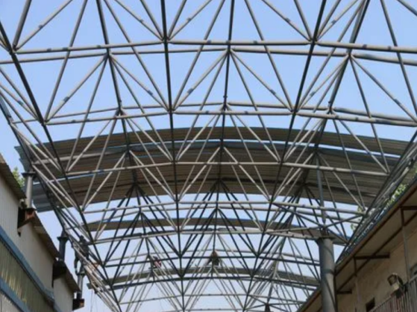 亳州网架加工厂家必须注意的细节问题
